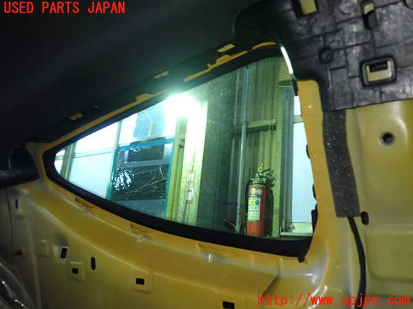 1UPJ-27841382]ルノー・メガーヌ R.S.(ルノー・スポール)(DZF4R)左クォーターガラス AGC M85 中古_m0003.jpg