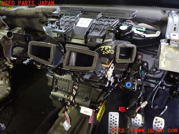 1UPJ-27846081]ルノー・メガーヌ R.S.(ルノー・スポール)(DZF4R)エバポレーター1 中古_m0001.jpg