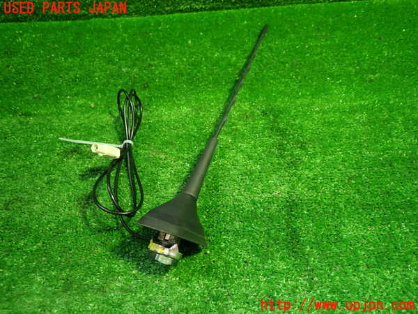 5UPJ-27846550]ルノー・メガーヌ R.S.(ルノー・スポール)(DZF4R)アンテナ 中古_m0002.jpg