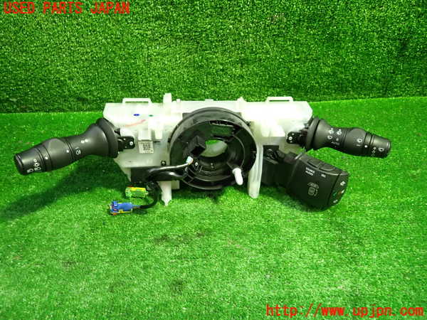 5UPJ-27846720]ルノー・メガーヌ R.S.(ルノー・スポール)(DZF4R)コンビネーションスイッチ 【ジャンク】_m0001.jpg
