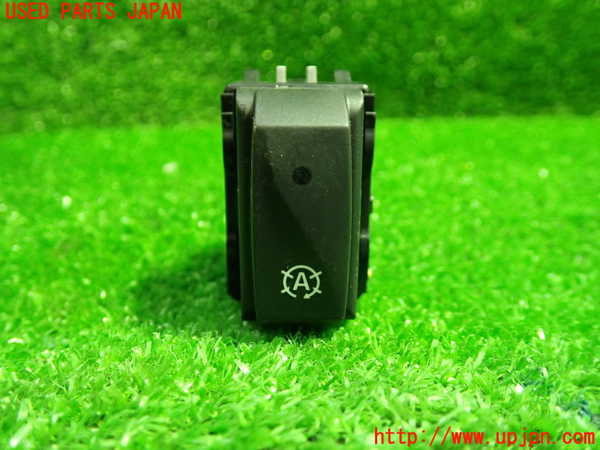 5UPJ-27846309]ルノー・メガーヌ R.S.(ルノー・スポール)(DZF4R)スイッチ4 (アイドリングストップ) 中古_m0001.jpg