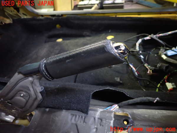 1UPJ-27847550]ルノー・メガーヌ R.S.(ルノー・スポール)(DZF4R)サイドブレーキレバー 中古_m0002.jpg
