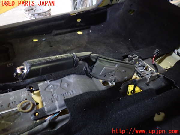 1UPJ-27847550]ルノー・メガーヌ R.S.(ルノー・スポール)(DZF4R)サイドブレーキレバー 中古_m0003.jpg