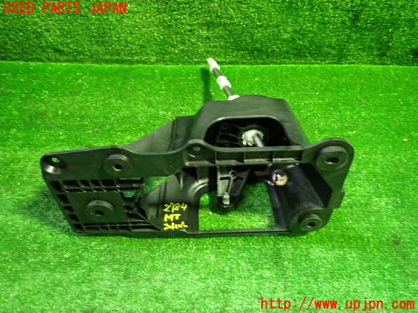1UPJ-27847560]ルノー・メガーヌ R.S.(ルノー・スポール)(DZF4R)MTシフトレバー 中古_m0004.jpg