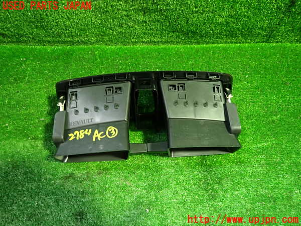 1UPJ-27847528]ルノー・メガーヌ R.S.(ルノー・スポール)(DZF4R)エアコン吹き出し口3 (真中) 中古_m0003.jpg