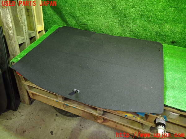 1UPJ-27847772]ルノー・メガーヌ R.S.(ルノー・スポール)(DZF4R)ラゲッジトレイ2 中古_m0001.jpg