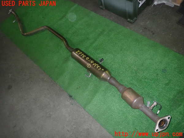 1UPJ-27852651]シエンタハイブリッド(MXPL10G)センターパイプ1 中古_m0001.jpg