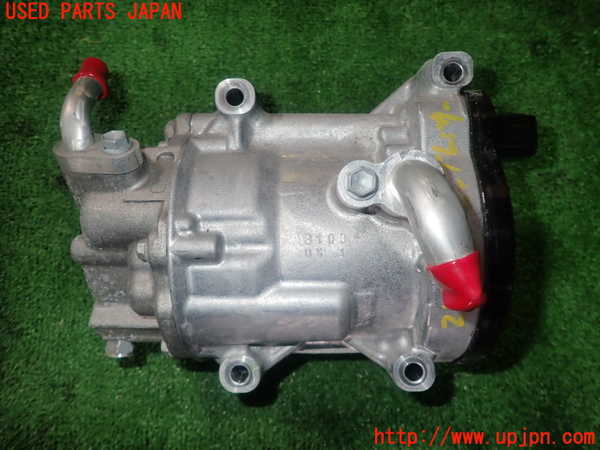 5UPJ-27856025]シエンタハイブリッド(MXPL10G)エアコンコンプレッサー 中古_m0001.jpg