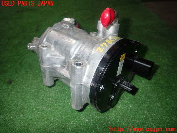 5UPJ-27856025]シエンタハイブリッド(MXPL10G)エアコンコンプレッサー 中古_m0002.jpg