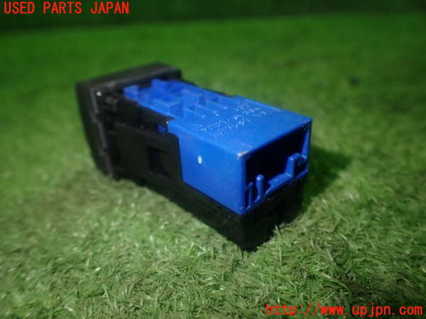 1UPJ-27856312]シエンタハイブリッド(MXPL10G)スイッチ7 (PWR DOOR OFF) 中古_m0003.jpg
