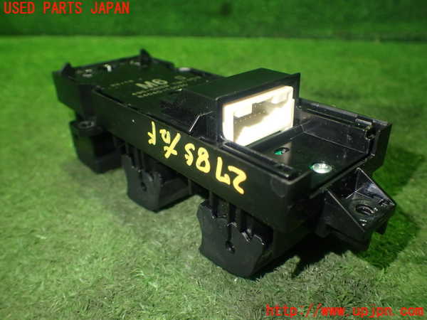 1UPJ-27856240]シエンタハイブリッド(MXPL10G)右前パワーウィンドウスイッチ 中古_m0003.jpg