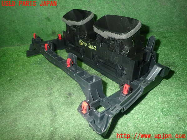 1UPJ-27857528]シエンタハイブリッド(MXPL10G)エアコン吹き出し口3 (真中) 中古_m0003.jpg