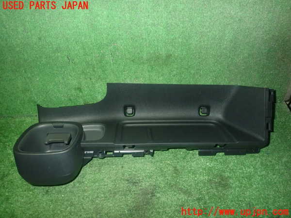 1UPJ-27857843]シエンタハイブリッド(MXPL10G)小物入れ3 中古_m0001.jpg