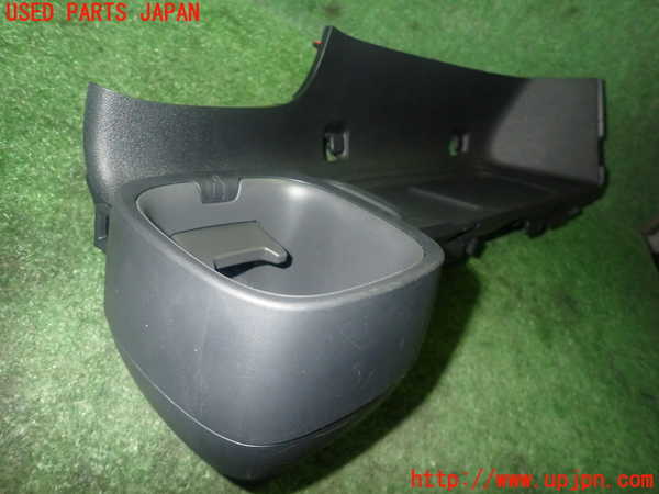 1UPJ-27857843]シエンタハイブリッド(MXPL10G)小物入れ3 中古_m0002.jpg
