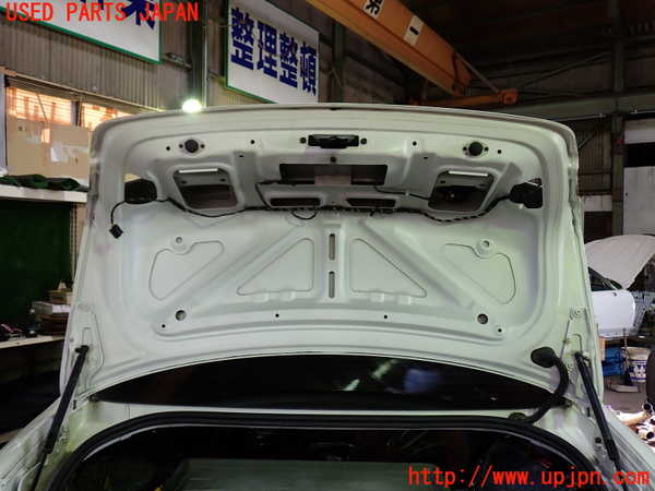 1UPJ-27861500]BMW M3 クーペ(WD40) E92 トランク 中古_m0004.jpg