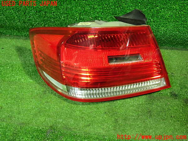 1UPJ-27861536]BMW M3 クーペ(WD40) E92 左テールランプ 6321-7174403-07 中古_m0001.jpg