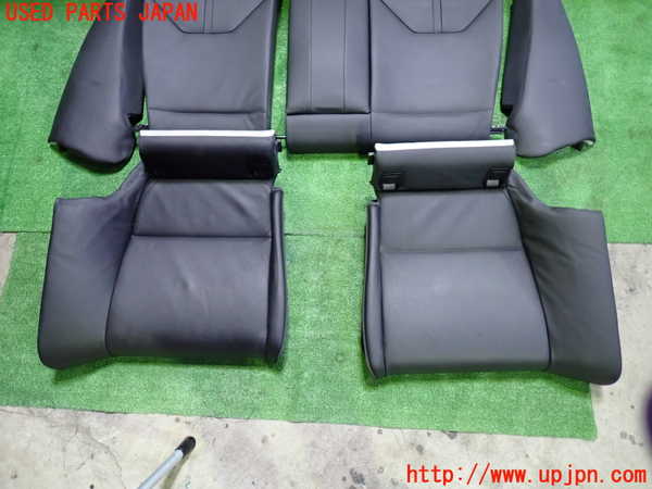 1UPJ-27867385]BMW M3 クーペ(WD40) E92 リアシート 中古_m0004.jpg