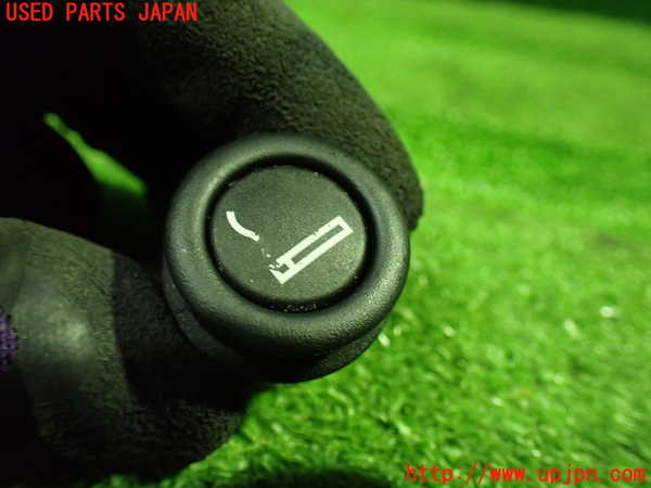 1UPJ-27867815]BMW M3 クーペ(WD40) E92 シガライター 中古_m0002.jpg