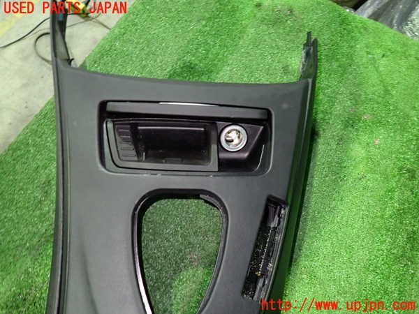 1UPJ-27867540]BMW M3 クーペ(WD40) E92 センターコンソール 中古_m0002.jpg
