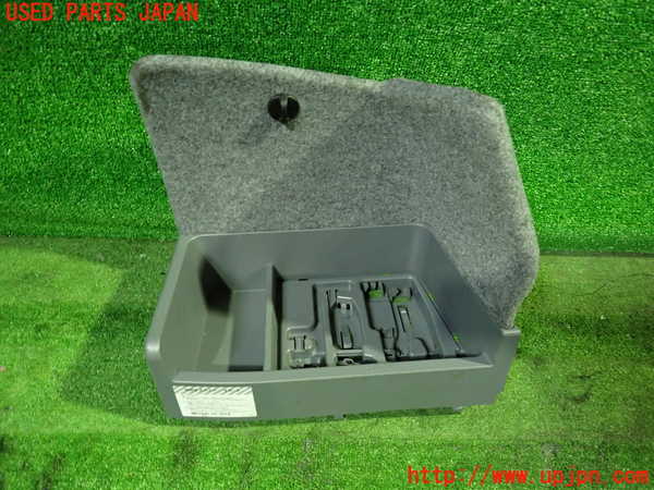 1UPJ-27867773]BMW M3 クーペ(WD40) E92 ラゲッジトレイ3 中古_m0001.jpg