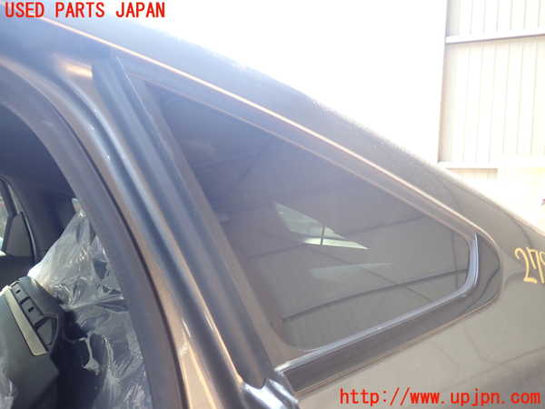5UPJ-27871382]ルノー・アルカナ(LJLH4MH)左クォーターガラス SEKURIT M532 中古_m0001.jpg
