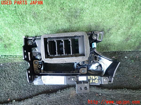 1UPJ-27877526]ルノー・アルカナ(LJLH4MH)エアコン吹き出し口1 (右) 中古_m0002.jpg