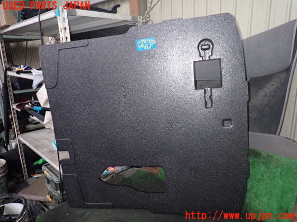 1UPJ-27877773]ルノー・アルカナ(LJLH4MH)ラゲッジトレイ3 中古_m0001.jpg