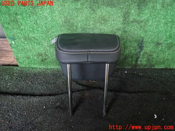 5UPJ-27877150]ルノー・アルカナ(LJLH4MH)右2列目ヘッドレスト 中古_m0002.jpg