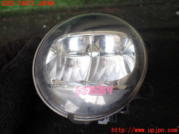 1UPJ-27881180]アルファード(AGH30W)右フォグ 中古_m0002.jpg