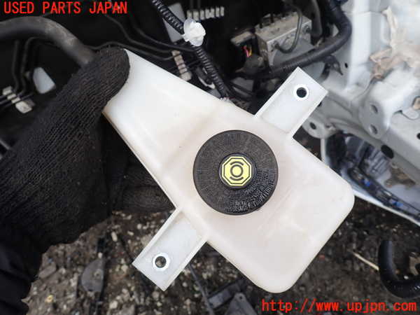 1UPJ-27884050]アルファード(AGH30W)ブレーキマスターシリンダー 中古_m0002.jpg