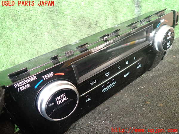 5UPJ-27886066]アルファード(AGH30W)エアコンスイッチ1 ジャンク部品取り_m0002.jpg