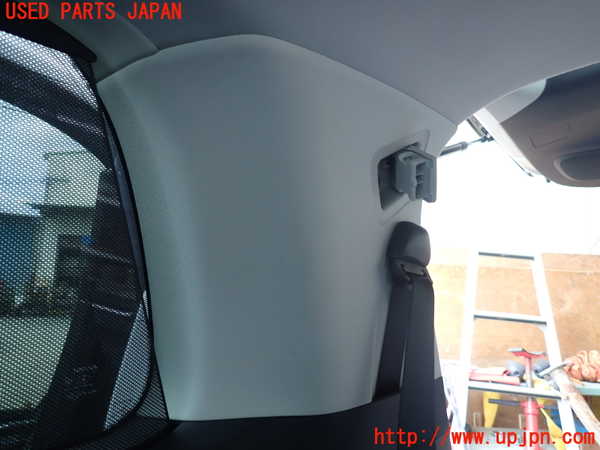 5UPJ-27887675]アルファード(AGH30W)右リアピラートリム 中古_m0003.jpg