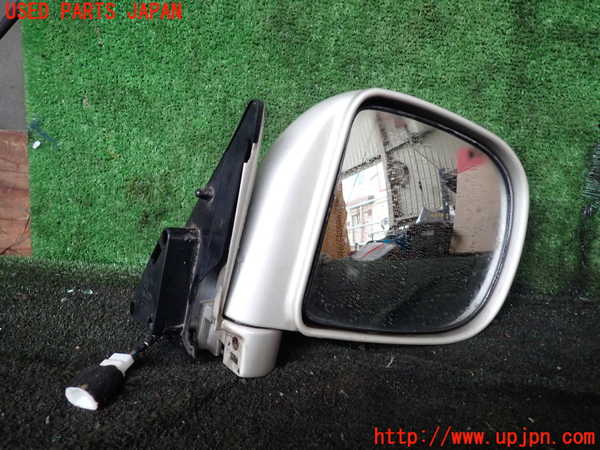 1UPJ-27891210]ハイエースワゴン100系(KZH106W)右ドアミラー 中古_m0002.jpg