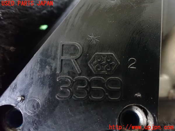 1UPJ-27891210]ハイエースワゴン100系(KZH106W)右ドアミラー 中古_m0003.jpg
