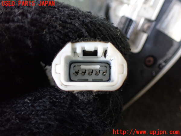1UPJ-27891210]ハイエースワゴン100系(KZH106W)右ドアミラー 中古_m0004.jpg