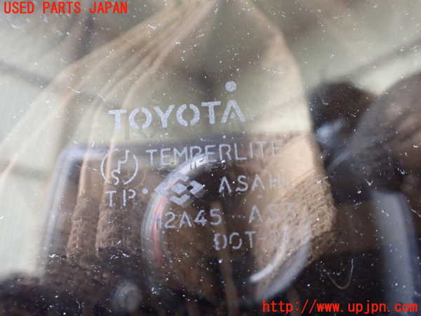 1UPJ-27891382]ハイエースワゴン100系(KZH106W)左クォーターガラス 中古 ASAHI M2A45_m0002.jpg