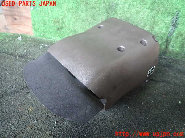 1UPJ-27897905]ハイエースワゴン100系(KZH106W)コラムカバー 中古_m0003.jpg