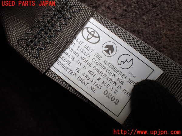 1UPJ-27897185]ハイエースワゴン100系(KZH106W)左2列目シートベルト 中古_m0002.jpg