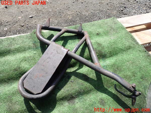 1UPJ-27901700]三菱ジープ(J55)スペアタイヤキャリア 中古_m0003.jpg