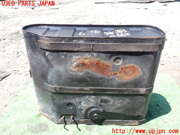 1UPJ-27902500]三菱ジープ(J55)燃料タンク 中古_m0002.jpg