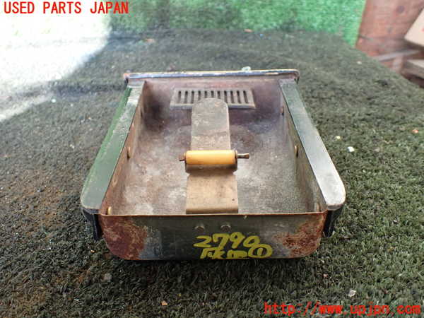 1UPJ-27907821]三菱ジープ(J55)灰皿1 中古_m0003.jpg