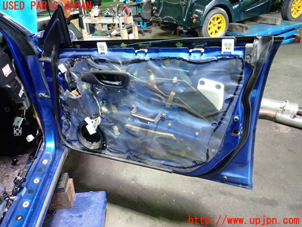 5UPJ-27911230]インプレッサ WRX-STi(GDB)右前ドア CENTRAL M2E5 中古_m0004.jpg