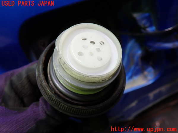 1UPJ-27911690]インプレッサ WRX-STi(GDB)フューエルリッド 中古_m0003.jpg