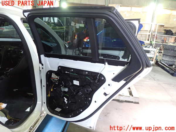 1UPJ-27921290]ベンツ C220 d ステーションワゴン S205 (205214)右後ドア 43R-002092 中古_m0004.jpg