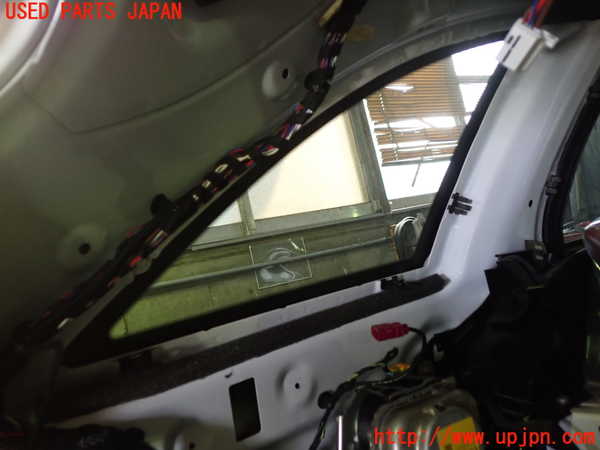 1UPJ-27921382]ベンツ C220 d ステーションワゴン S205 (205214)左クォーターガラス 43R-006723 中古_m0003.jpg