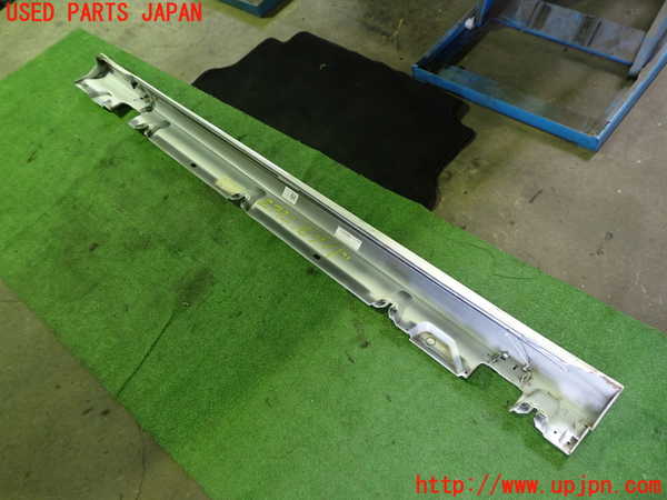 1UPJ-27921390]ベンツ C220 d ステーションワゴン S205 (205214)右サイドステップ 中古_m0005.jpg