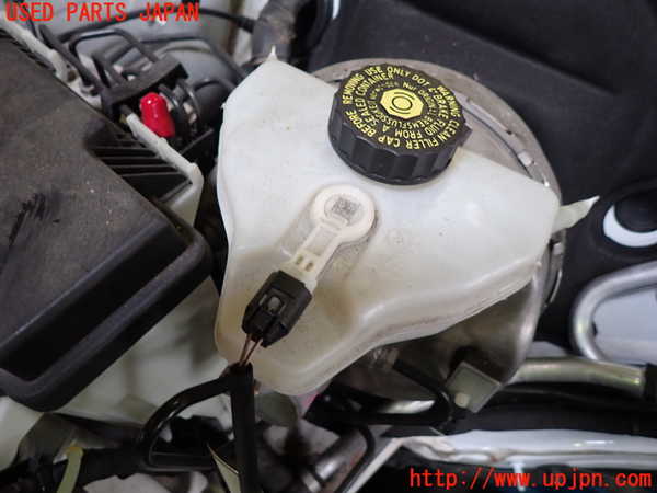 1UPJ-27924050]ベンツ C220 d ステーションワゴン S205 (205214)ブレーキマスターシリンダー 中古_m0002.jpg