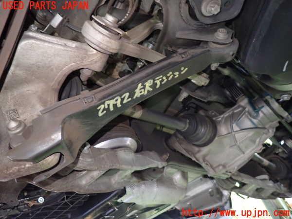 1UPJ-27925325]ベンツ C220 d ステーションワゴン S205 (205214)右リアテンションロッド 中古_m0001.jpg