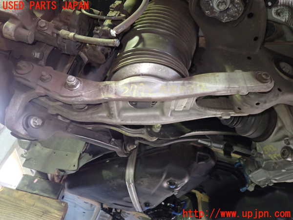 1UPJ-27925227]ベンツ C220 d ステーションワゴン S205 (205214)左リアロアアーム2 中古_m0001.jpg