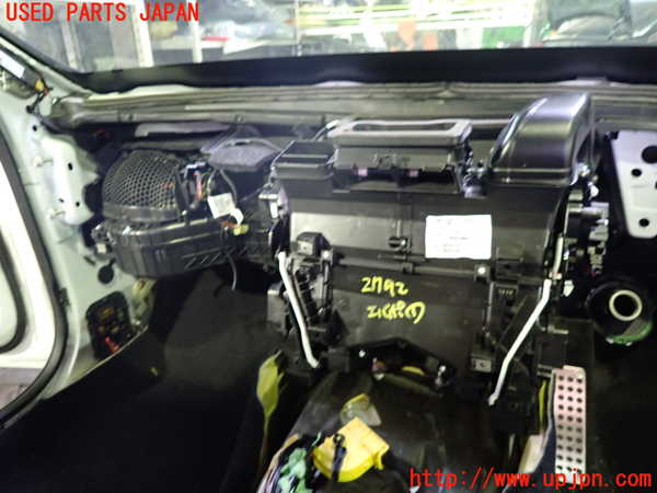 1UPJ-27926081]ベンツ C220 d ステーションワゴン S205 (205214)エバポレーター1 中古_m0001.jpg